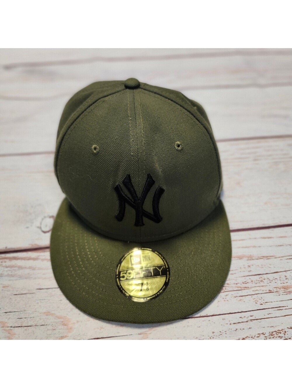 New Era 59FIFTY New York Yankees Fitted Baseball Cap Size 7 3/8 Olive Green Camo